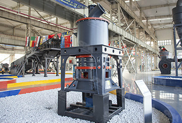 Three ring medium speed micro powder mill