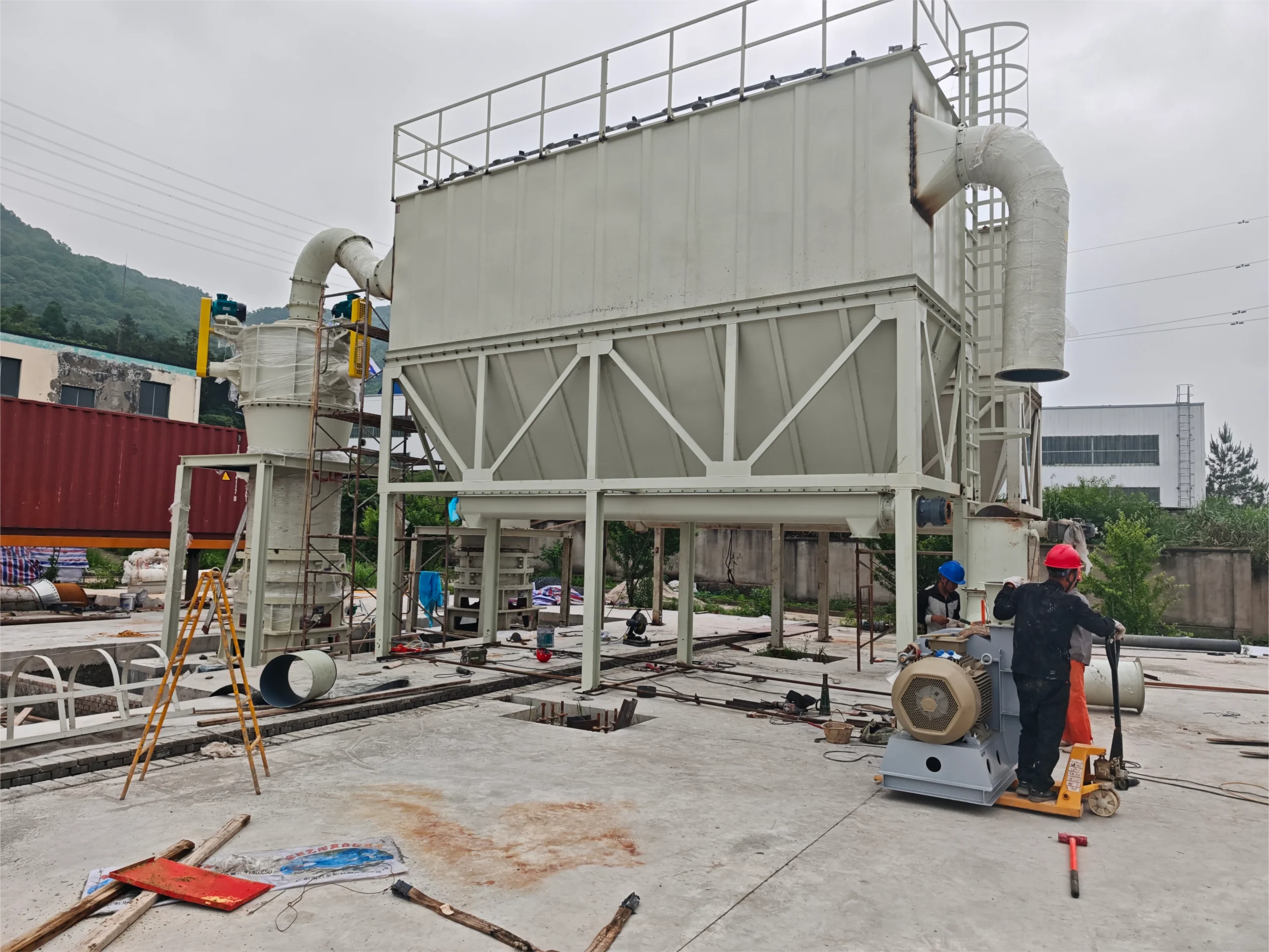 Dolomite Powder Making Machine For Mineral & Building Material Powder Plant
